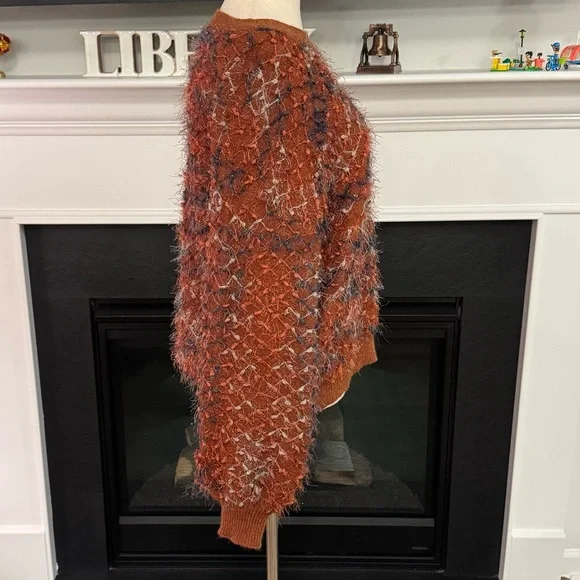 Molly Bracken Textured Eyelash Knit Sweater – Rust Orange (S) - Picture 5 of 11